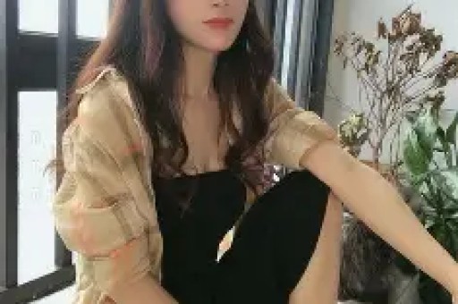 打假网红盯上李亚鹏指出他就是个老赖做公益的行为都是假的