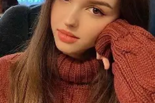 不到24小时娱乐圈又出三大八卦顶流小花、男星带女儿见情人